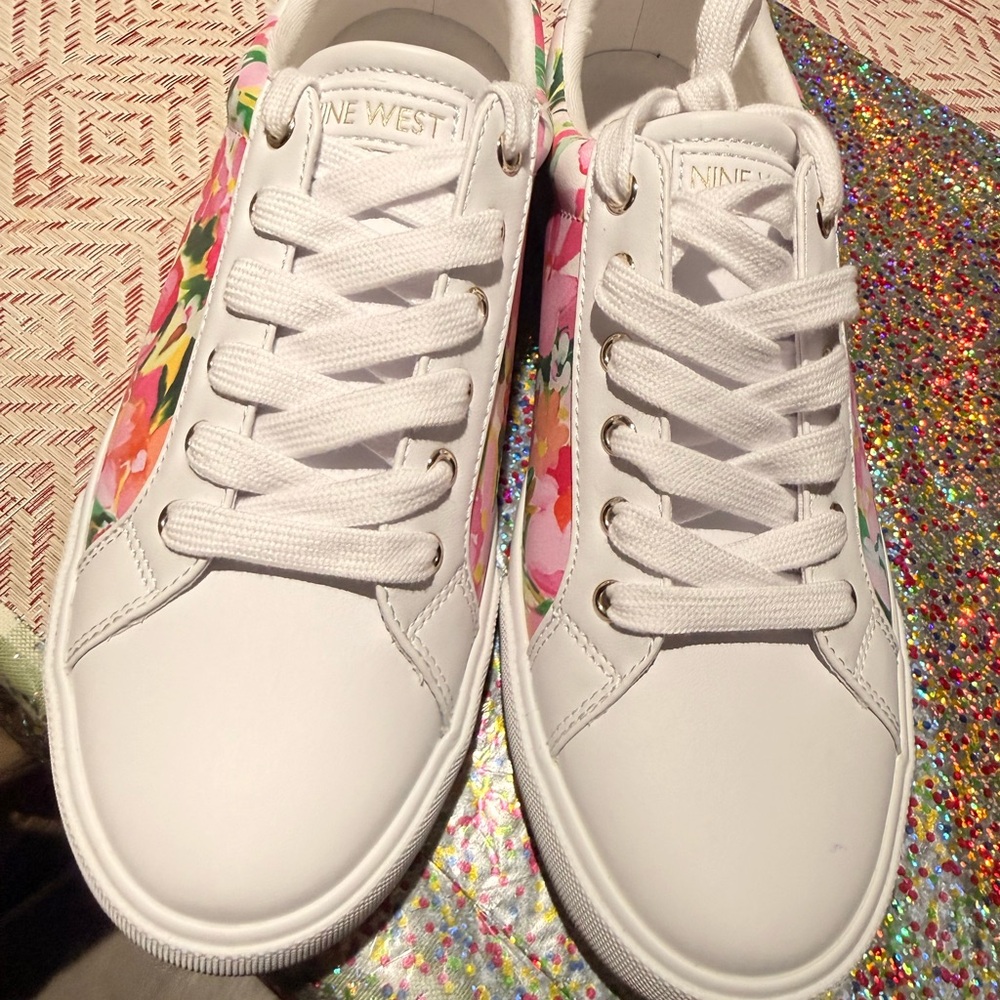 Nine West White‎ and Pink Floral Sneakers - Picture 14 of 16
